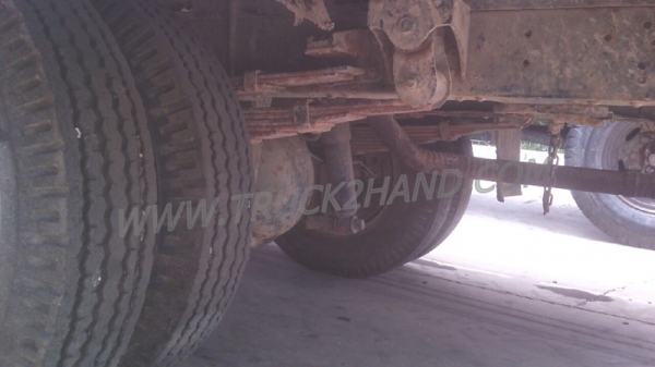 รถบรรทุก 6 ล้อ ติดเครน ยี่ห้อ TOYOTA  ติดเครน TADANO เครน 2.5 ตัน