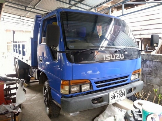 ขายดั้มISUZU NPR120แรง เครื่องดี แคชซีสวย ยางดี ภายในสวย แอร์เย็น เฟืองท้ายใหญ่F สภาพพร้อมใช้งาน เอกสารพร้อมโอน สนใจโทร 090-8588220คุณนะ 093-3258446คุณบิว ID:narong498 หรือเข้าดูสินค้าอื่นๆได้ที่ www.truck.in.th/498 หรือเพจFacebook ณรงค์ ซื้อขายรถมือสอง (