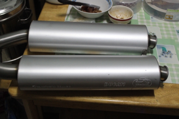 ขาย ท่อ termignoni ducati แท้ๆ คู่ละ 5500 สภาพสวยมาก