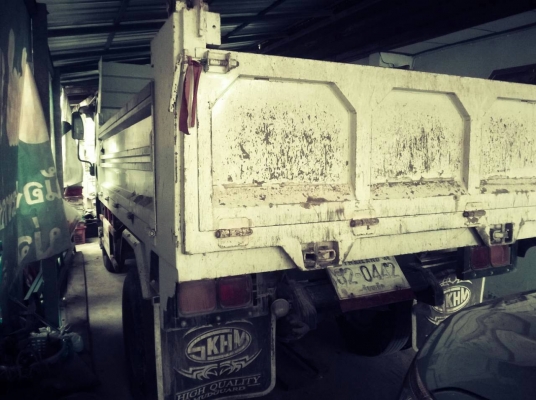 ขายด่วนรถ 6ล้อดั้มNMRเครือง150แรงปี54ดั้มสามมิตรรถสวยเดิม