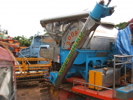 ขายรถเกี่ยวข้าว 12 คัน มีทุกยี่ห้อ ราคาเริ่มต้นที่ 150,000 - 1,200,000 บาท