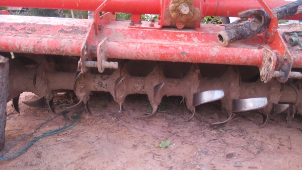 ขายโรตารี่ตราช้าง180F สภาพพอใช้