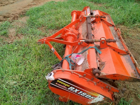 ขายโรตารี่ตราช้าง180F สภาพพอใช้