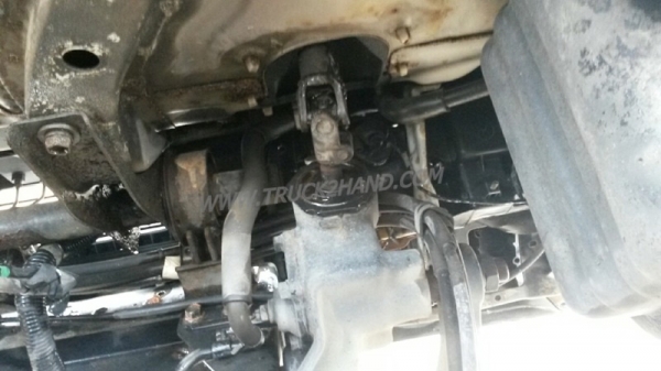 รถบรรทุก 6 ล้อ ISUZU NKR  ขนาด 85 แรงม้า แบบกระบะบรรทุกมีข้างเสริม