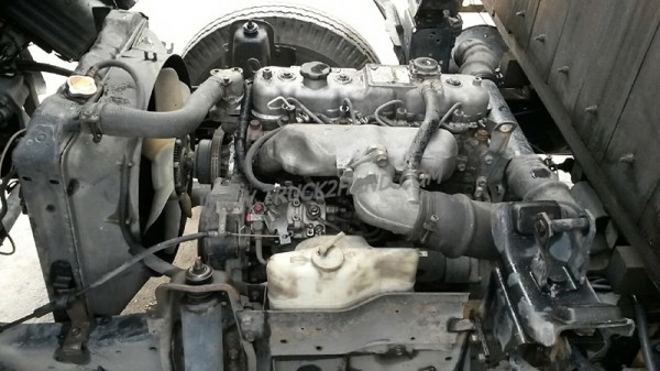 รถบรรทุก 6 ล้อ ISUZU NKR  ขนาด 85 แรงม้า แบบกระบะบรรทุกมีข้างเสริม