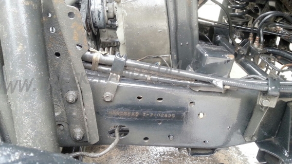 รถบรรทุก 6 ล้อ ISUZU NKR  ขนาด 85 แรงม้า แบบกระบะบรรทุกมีข้างเสริม