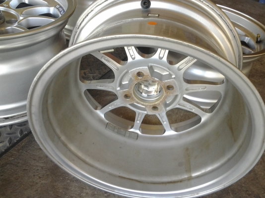 RF1  ขอบ15 4รู100