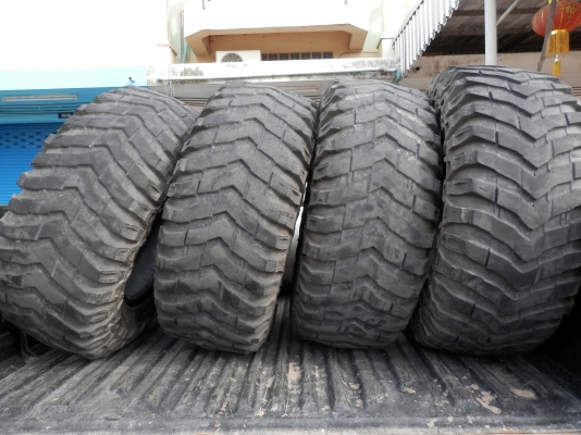 ยาง mud maxxis