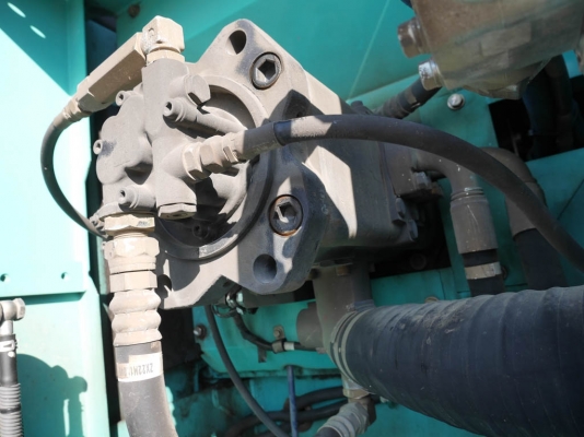 SK200-8-YN11-45577-YR2006-5609Hr ใบแทร็ค 800 mm ถึงไทยเร็ว ๆ นี้ครับ