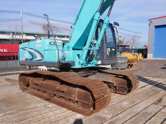 SK200-8-YN11-45577-YR2006-5609Hr ใบแทร็ค 800 mm ถึงไทยเร็ว ๆ นี้ครับ