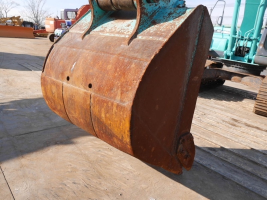 SK200-8-YN11-45577-YR2006-5609Hr ใบแทร็ค 800 mm ถึงไทยเร็ว ๆ นี้ครับ