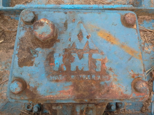 ฃำยทีตัดหญ้าปั่นตอสัปรถ  ติดรถไถฟอดทุกรุ่น