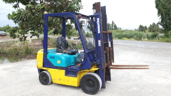 ขายด่วนรถยกKOMATSU FG15-16 ยก1.5ตันเสาสูง3เมตรรถนอกนำเข้ายังไม่เคยใช้งานในเมืองไทยเลย=รุ่นใหม่ขายถูกๆๆ