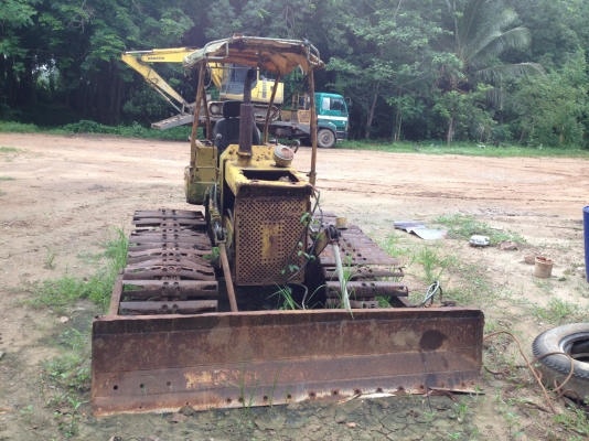 ขายแทรกเตอร์ ตีนตะขาป D 20-5