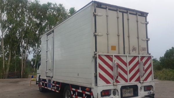 ขายNQR 150แรงม้า  ยาว 5.5 เมตร