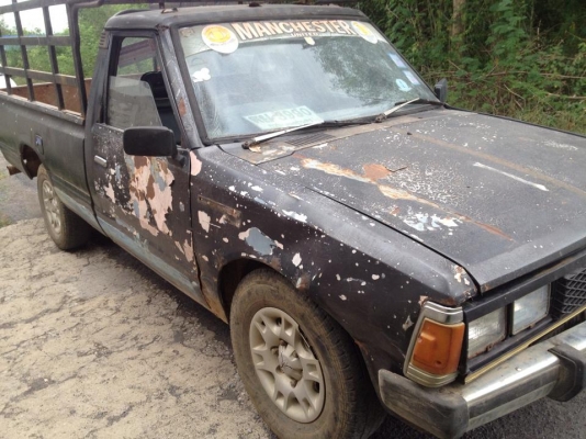 ขายนิสสัน720proทะเบียนโอนถูกๆ