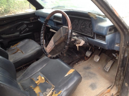 ขายนิสสัน720proทะเบียนโอนถูกๆ