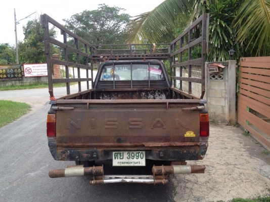 ขายนิสสัน720proทะเบียนโอนถูกๆ