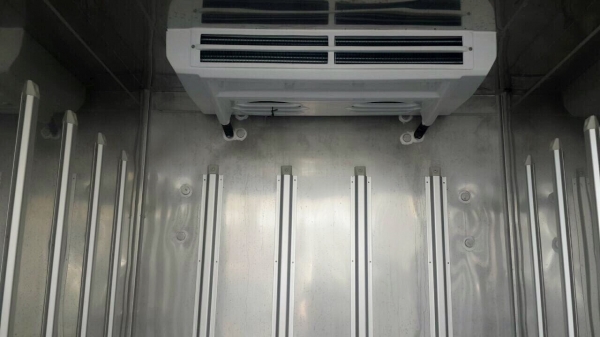 รถตู้ห้องเย็น TOYOTA REVO ดาวน์59,000.- แรงกว่าประหยัดกว่า รองรับการบรรทุกได้มากกว่า รถตู้ห้องเย็น TOYOTA REVO ดาวน์59,000.- แรงกว่าประหยัดกว่า รองรับการบรรทุกได้มากกว่า