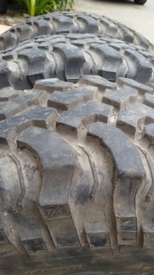 ขายยาง bf mud 285/75/16 ถูกๆครับ