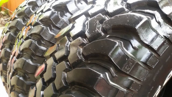 ขายยาง bf mud 285/75/16 ถูกๆครับ