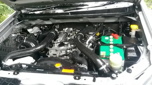 ขายออนิว เคยแจ้งจอด จดใหม่ ปี13ไฮแลนเดอร์ รถสวยสอาดเดิมๆไม่เคยชน ขาย399999บาท0896069238 รายละเอียดโทรมาคุยคับ