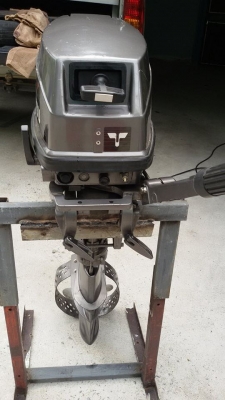 ขายเครื่องTOHATSU 9.9สภาพ95\%...24500