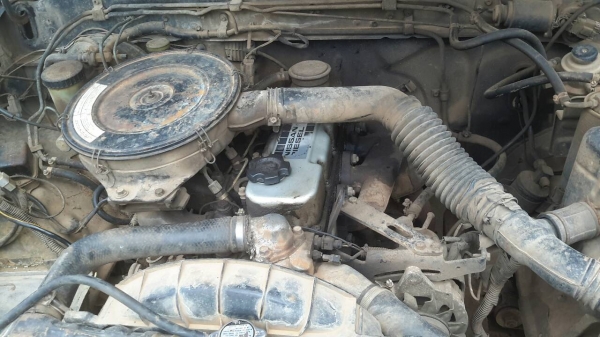 รถNISSAN BIG M ทะเบียนขาด1ปี จดทะเบียนปี33 เครื่อง2500 รถNISSAN BIG M ทะเบียนขาด1ปี จดทะเบียนปี33 เครื่อง2500