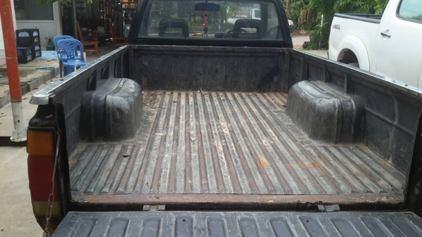 รถNISSAN BIG M ทะเบียนขาด1ปี จดทะเบียนปี33 เครื่อง2500 รถNISSAN BIG M ทะเบียนขาด1ปี จดทะเบียนปี33 เครื่อง2500