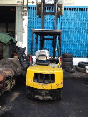 โฟล์คลิฟท์ Yale 2 ตัน เสา 3 เมตร เครื่องเบนซิล