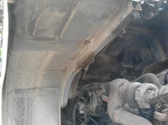 รถ 10 ล้อ VOLVO  โม่ปูน  320 แรงม้า. ปี 45   ( มีขาย 3 คัน. )      สนใจติดต่อ  081 - 6079515