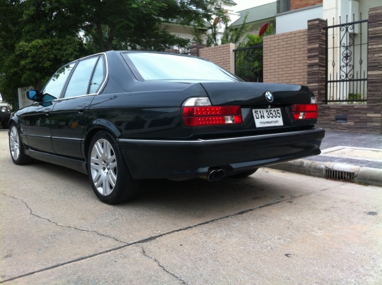 ขายBMW SERIES 7 730 Li E32 เครือง 2JZ GTE เทอร์โบ  LPG (หัวฉีด) น้ำมันใช้ใด้