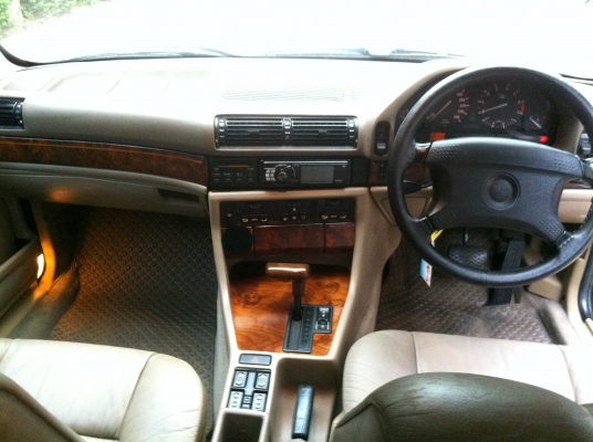 ขายBMW SERIES 7 730 Li E32 เครือง 2JZ GTE เทอร์โบ  LPG (หัวฉีด) น้ำมันใช้ใด้