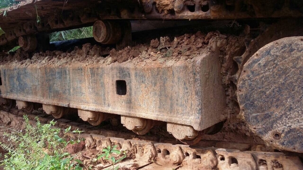 ขายรถแบคโฮ KOBELCO SK200 YN10-39XXX ทำงาน 18556ชั่วโมง สนใจโทร 081-970-1072