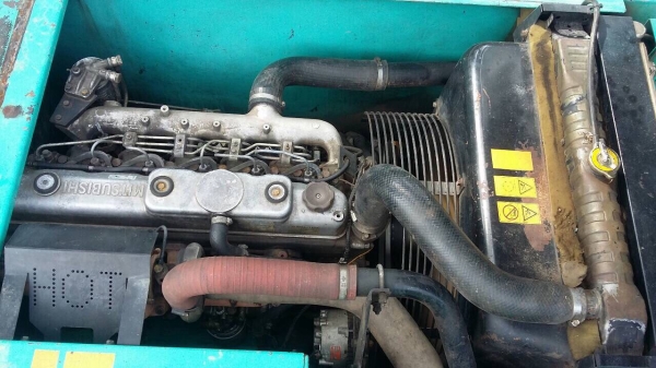 ขายรถแบคโฮ KOBELCO SK200 YN10-39XXX ทำงาน 18556ชั่วโมง สนใจโทร 081-970-1072 ขายรถแบคโฮ KOBELCO SK200 YN10-39XXX ทำงาน 18556ชั่วโมง สนใจโทร 081-970-1072