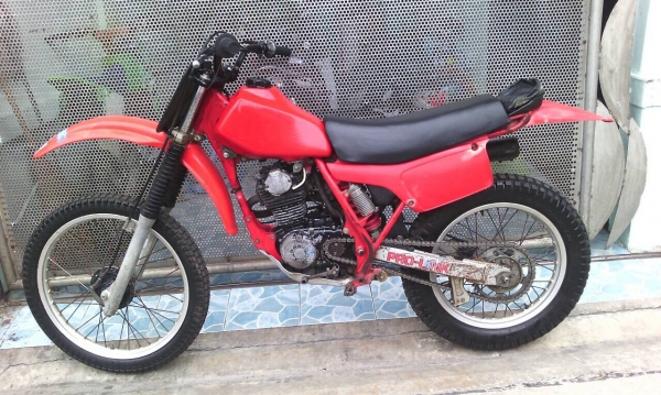 ขาย XR200R.  32,000 เก่าญี่ปุ่น