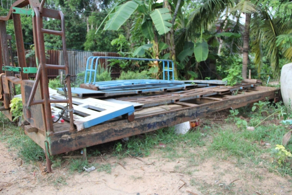 ขายหางเทนเลอร์ 10 ล้อเหล็กรางหน้า 6 กลับหลัง ขายหางเทนเลอร์ 10 ล้อเหล็กรางหน้า 6 กลับหลัง