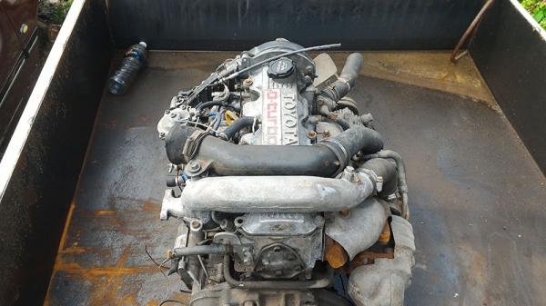 ขายเครื่องยนต์ TOYOTA 2C TURBO