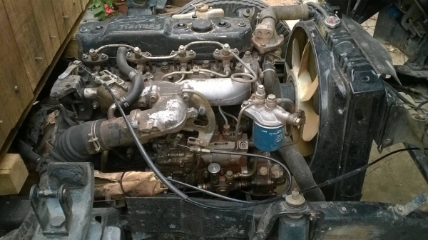 ขาย 6 ล้อ NPR59LU5M ห้างแท้ปี 35 คัสซีสวยตลอดเส้น เครื่อง 4BD1 115 แรงม้า เกียร์สั้น พวงมาลัยพาวเวอร์ มีคอกไม้ให้ด้วย ทะเบียนพร้อมโอน