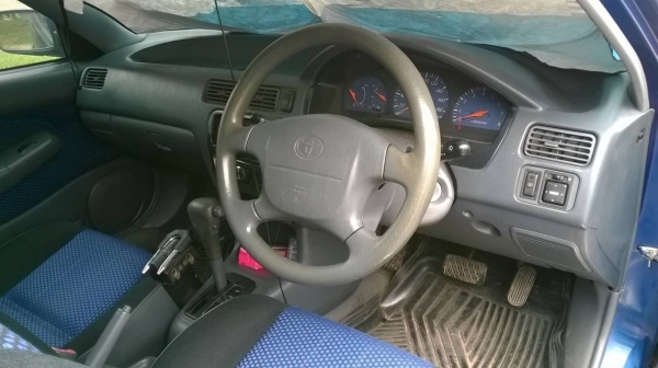 ขายรถเก๋ง TOYOTA SOLUNA 1.5 GLi ปี 2001/2544 เกียร์ออโต้ กระจกไฟฟ้า แอร์เย็น ทะเบียนพร้อมโอน