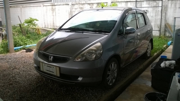 ขาย HONDA JAZZ 1.5 ปี 2004/2547 สวยบางเดิม เกียร์ออโต้ ทะเบียนพร้อมโอน ขาย HONDA JAZZ 1.5 ปี 2004/2547 สวยบางเดิม เกียร์ออโต้ ทะเบียนพร้อมโอน