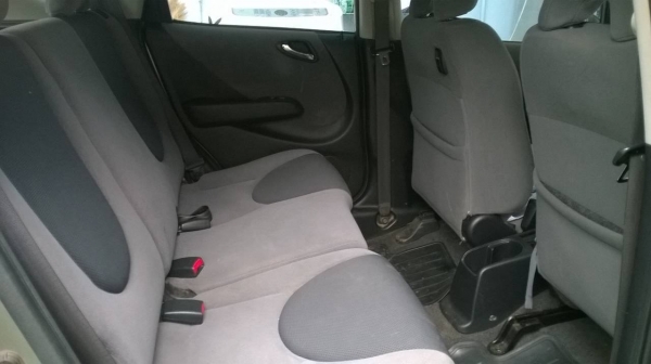 ขาย HONDA JAZZ 1.5 ปี 2004/2547 สวยบางเดิม เกียร์ออโต้ ทะเบียนพร้อมโอน ขาย HONDA JAZZ 1.5 ปี 2004/2547 สวยบางเดิม เกียร์ออโต้ ทะเบียนพร้อมโอน