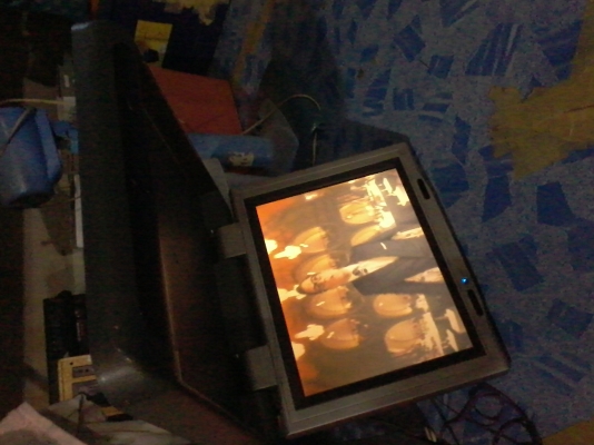 ทีวีจอพับติดรถ