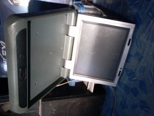 ทีวีจอพับติดรถ