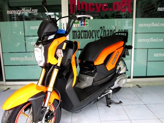 ZOOMER สีส้ม ล้อแมกซ์ทอง กำลังนิยม รถเดือน กุมภาพันธ์ ปี 57 ไมล์ 8 พันโล ฟรีโอน แถม 4 รายการ 35900