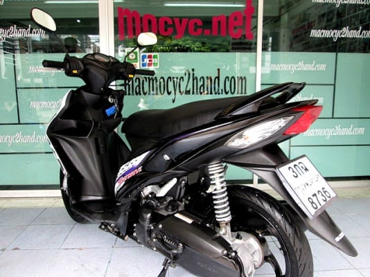 skydrive สีขาวดำ ลายใหม่ล่าสุด รุ่นท๊อป ล้อแมกซ์  รถเดือน ตุลาคม ปี 57 ไมล์ 5พันโล ฟรีโอน แถม 4 รายการ 26900