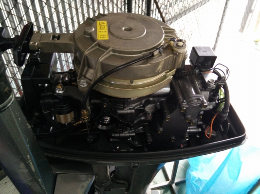 เครื่องเรือ suzuki9.9 2strokeยังไม่ใช้ในไทย