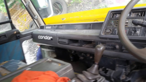 สิบล้อ นิสัน UD CD51P PD6_260 เพาเดียว แคชชีใหญ่เต็ม สภาพดีสวยพร้อมใช้ เอกสารพร้อมโอน ( ราคา 449,000บ)