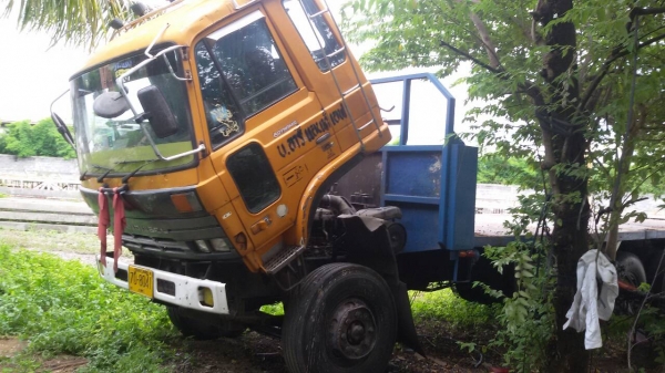 สิบล้อ นิสัน UD CD51P PD6_260 เพาเดียว แคชชีใหญ่เต็ม สภาพดีสวยพร้อมใช้ เอกสารพร้อมโอน ( ราคา 449,000บ)