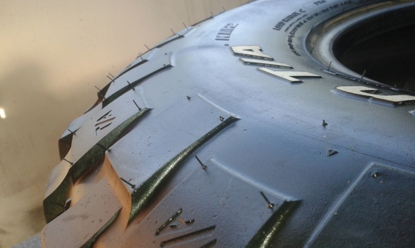 ยางBF goodrish  mud km2 ขนาด 33x10.5R15 ปี10